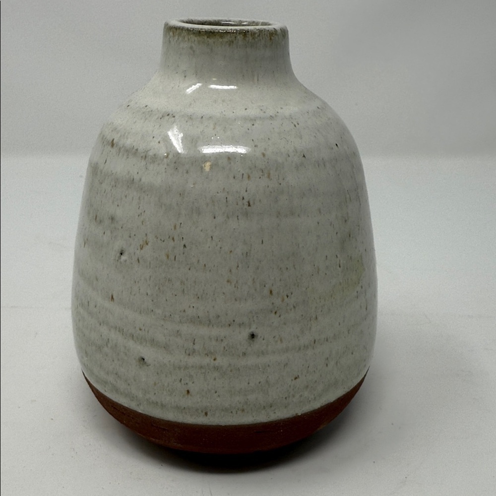 Elegant Ceramic Vase - White and Rust Brown Never Used 5 x 4 “ Decor